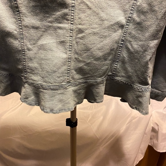 EUC Ruby Rd. Denim jacket. Size 10. - Picture 7 of 8